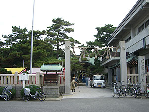 岩屋神社.jpg